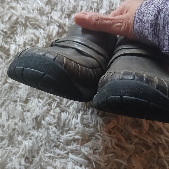 Merrell Shoes - Picture 2 of 7